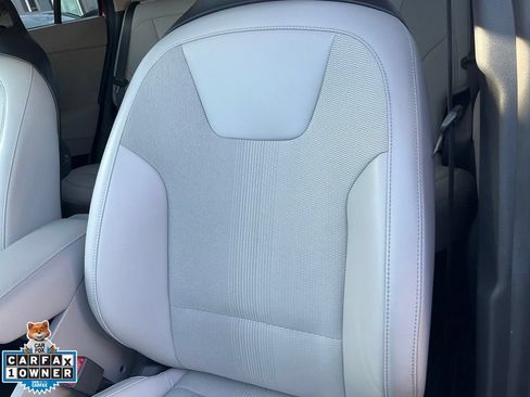 Used 2023 Kia Niro Wind FWD image 17