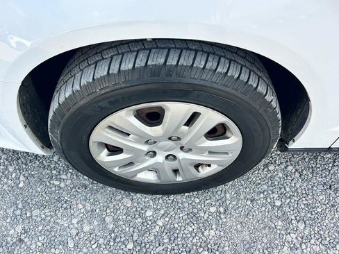 Used 2014 Dodge Grand Caravan American Value Package image 21