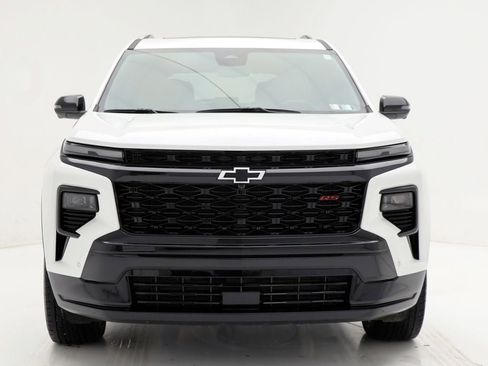 Used 2024 Chevrolet Traverse RS w/ LPO, Floor Liner Package image 5