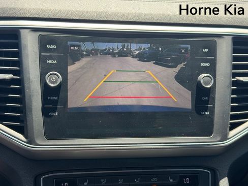 Used 2019 Volkswagen Atlas SE FWD image 23
