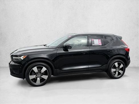 Used 2019 Volvo XC40 T5 Momentum AWD/4WD image 4