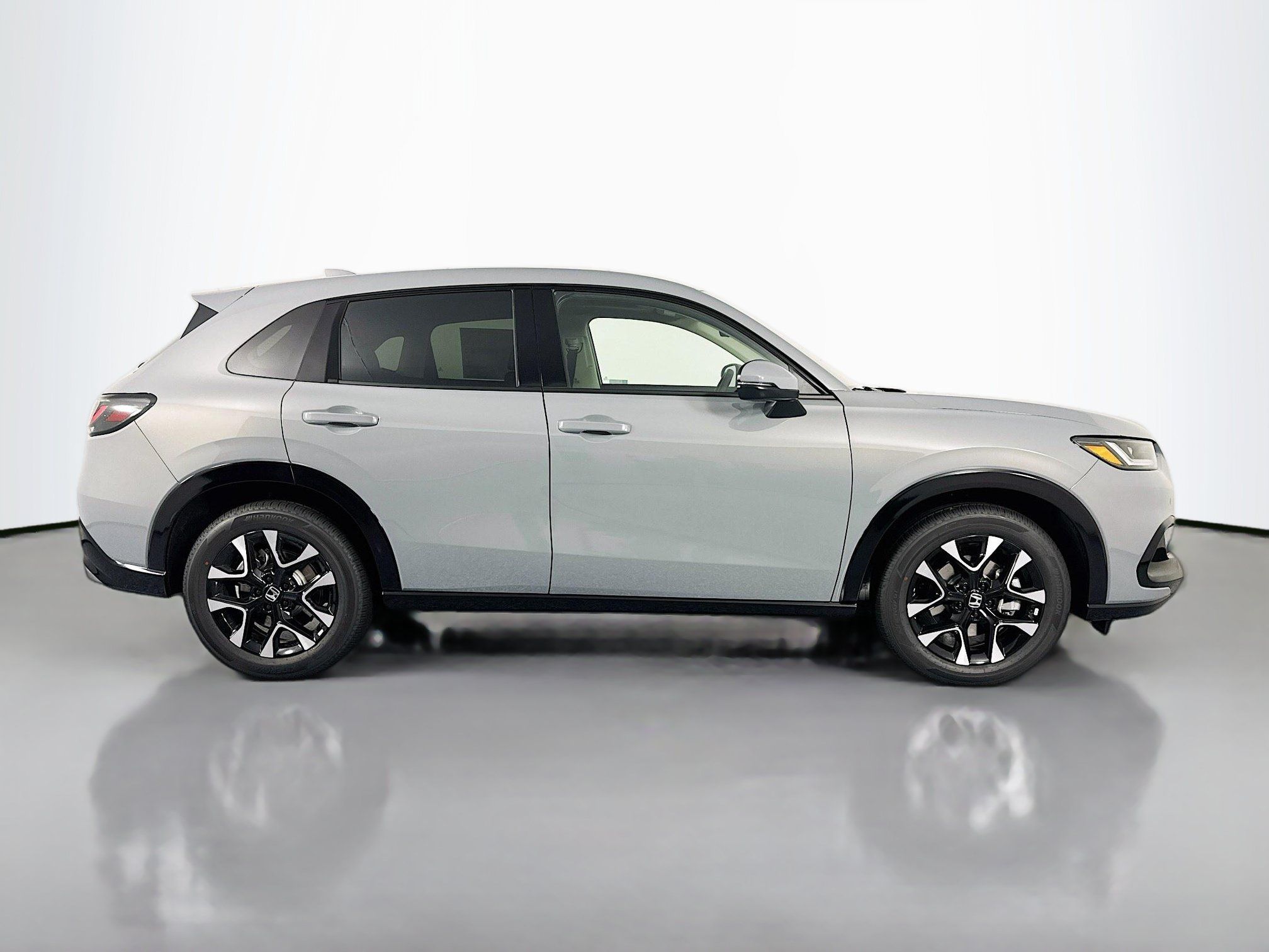 New 2027 Honda HR-V EX-L image 4