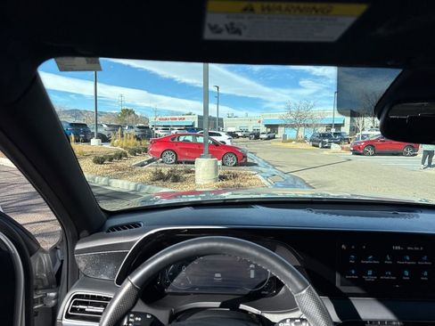 Used 2022 Hyundai Palisade Calligraphy w/ Cargo Package image 12