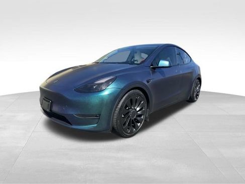 Used 2022 Tesla Model Y Performance AWD/4WD image 7