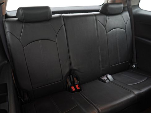 Used 2014 GMC Acadia SLT image 15