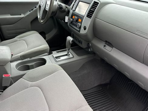 Used 2019 Nissan Frontier SV w/ Value Truck Package image 15