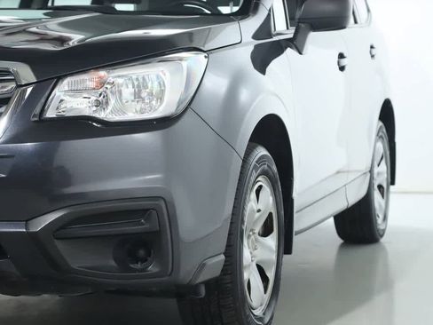 Used 2018 Subaru Forester 2.5i image 4