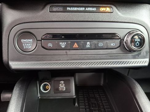 Used 2025 Ford Bronco Sport Heritage w/ Convenience Package AWD/4WD image 16