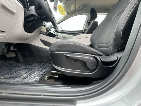 Used 2024 Hyundai Tucson SE AWD/4WD image 15