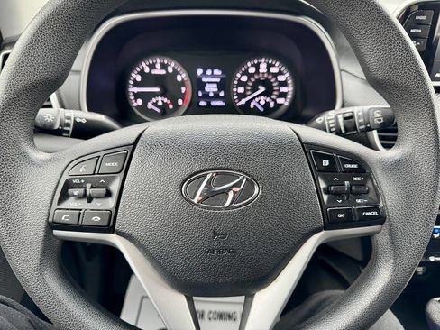 Used 2021 Hyundai Tucson SE image 24
