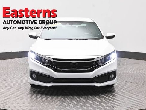 Used 2021 Honda Civic Sport image 2