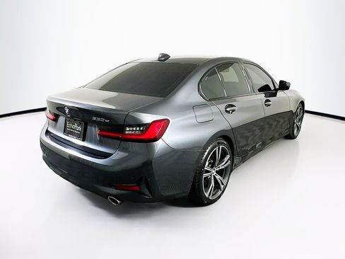 Used 2021 BMW 330e w/ Premium Package image 9