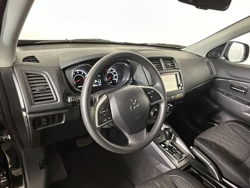Used 2025 Mitsubishi Outlander Sport ES AWD/4WD image 15