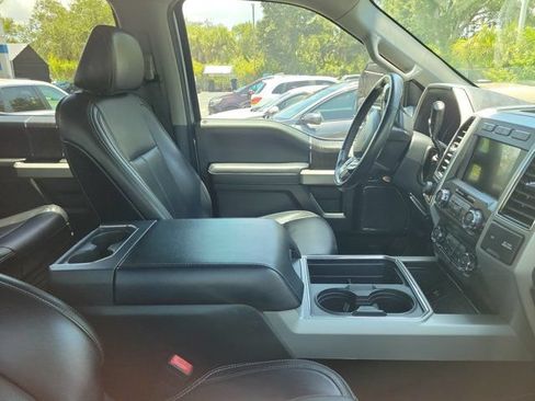 Used 2021 Ford F350 Lariat w/ Tremor Off-Road Package AWD/4WD image 2