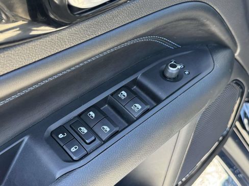Used 2026 Jeep Compass Latitude AWD/4WD image 26