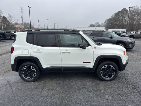 Used 2015 Jeep Renegade Trailhawk w/ Safety & Security Group I image 8