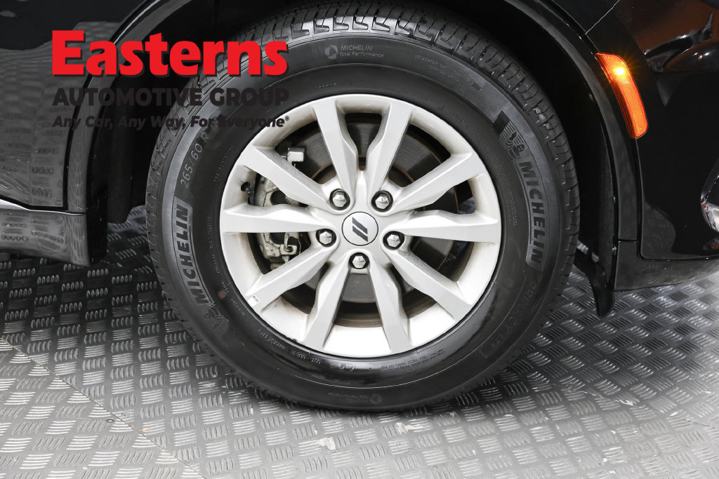 Used 2025 Dodge Durango GT RWD image 32
