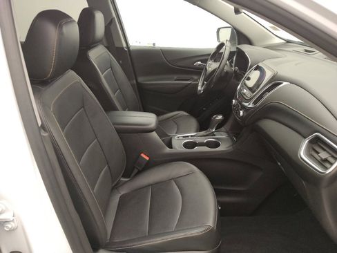 Used 2020 Chevrolet Equinox Premier FWD image 21