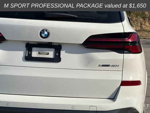 Used 2024 BMW X5 xDrive40i w/ Executive Package image 4