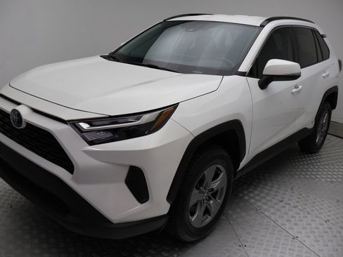 Certified 2023 Toyota RAV4 XLE image 2