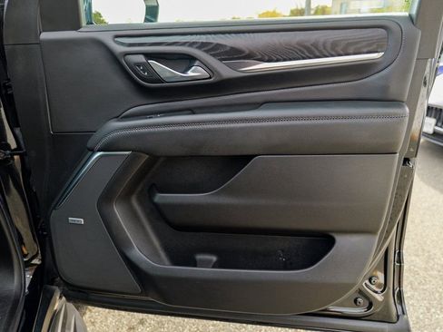 Used 2022 GMC Yukon XL Denali image 36