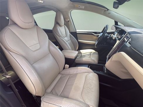 Used 2016 Tesla Model X 90D AWD/4WD image 20