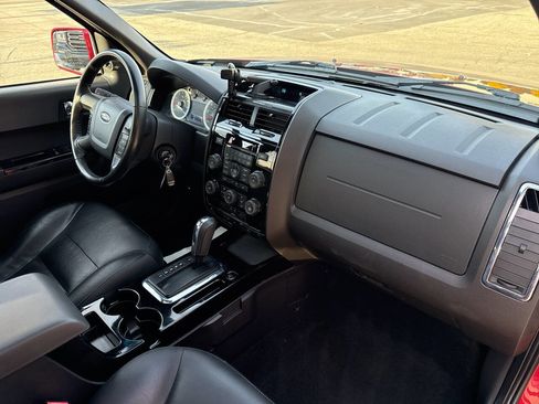 Used 2008 Ford Escape Limited image 17