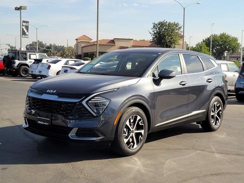 Certified 2024 Kia Sportage EX FWD image 10