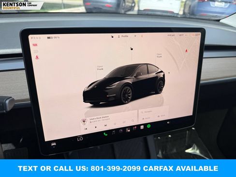 Used 2023 Tesla Model Y AWD image 19