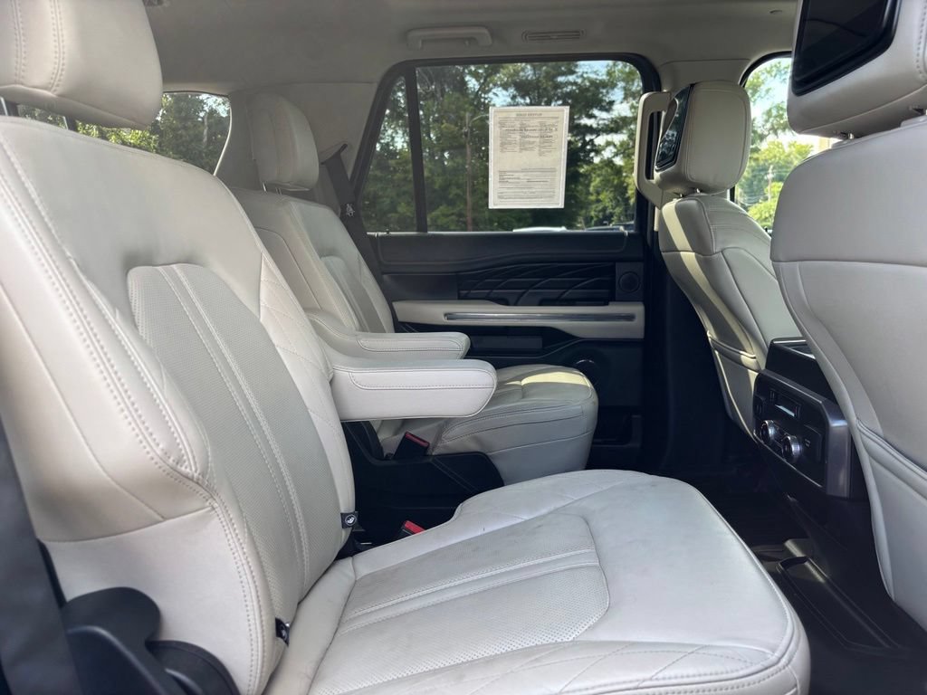 Used 2019 Ford Expedition Platinum RWD image 29