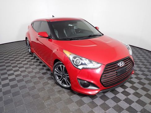 Used 2016 Hyundai Veloster Turbo FWD image 9