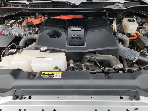 Certified 2023 Toyota Sequoia Limited AWD/4WD image 34