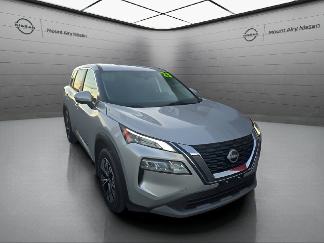 Certified 2023 Nissan Rogue SV AWD/4WD image 2