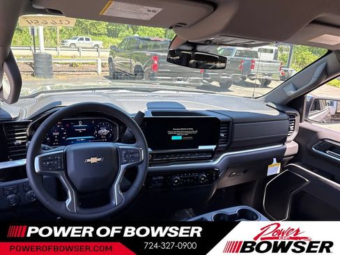 New 2026 Chevrolet Silverado 1500 LT AWD/4WD image 6