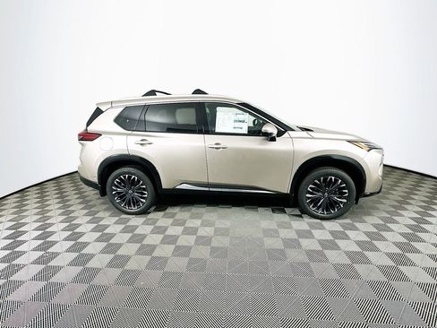 New 2026 Nissan Rogue Platinum w/ Platinum Premium Package image 11