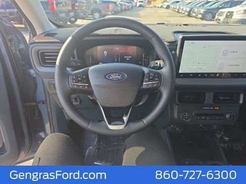 Certified 2025 Ford Maverick Lariat w/ Black Appearance Package image 23