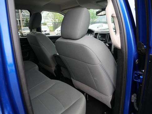 Used 2018 RAM 1500 Express AWD/4WD image 27