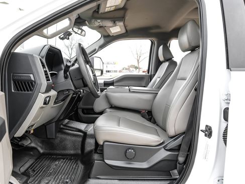 Used 2022 Ford F350 XL w/ STX Appearance Package image 4