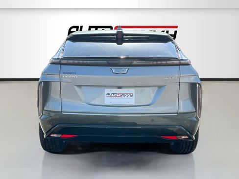 Used 2026 Cadillac Lyriq Luxury AWD/4WD image 6