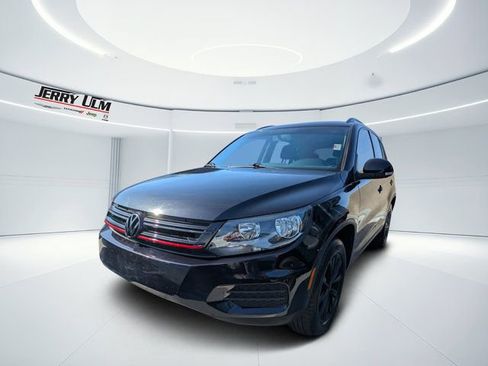 Used 2018 Volkswagen Tiguan Limited image 5