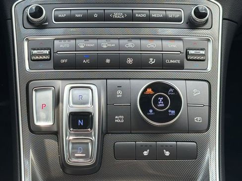 Used 2023 Hyundai Santa Fe SEL AWD/4WD image 18