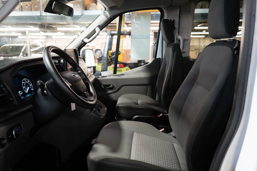 Used 2024 Ford Transit 350 XLT RWD image 13