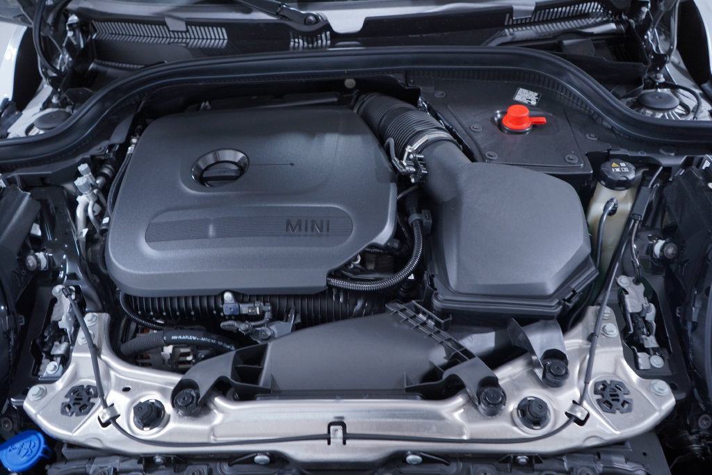 New 2026 MINI Cooper S FWD image 17