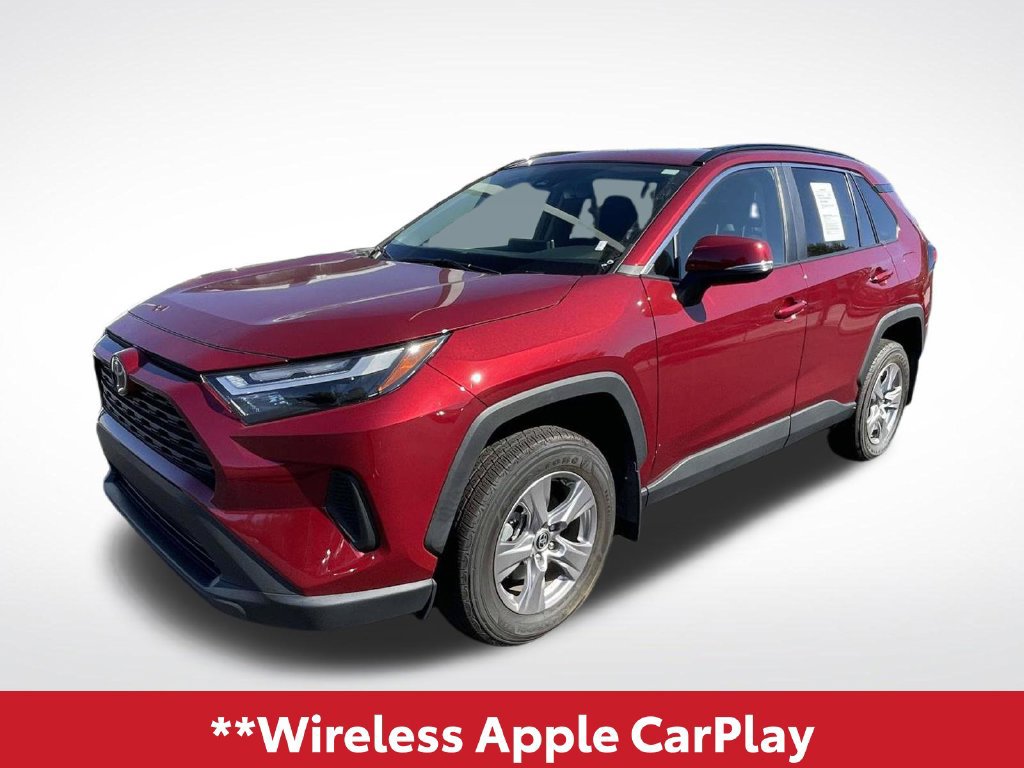 Used 2025 Toyota RAV4 XLE w/ Convenience Package FWD image 4