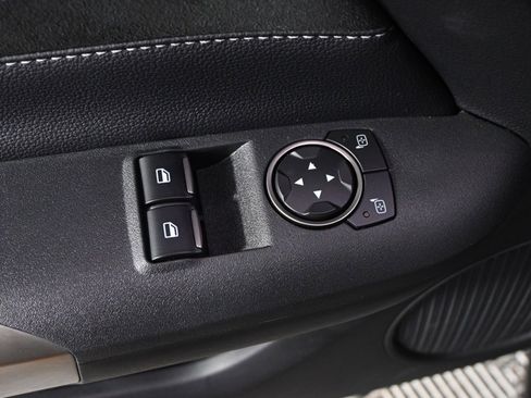 Used 2017 Ford Mustang Shelby GT350 w/ Electronics Package image 27