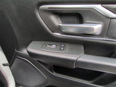 Used 2019 RAM 1500 Big Horn image 27