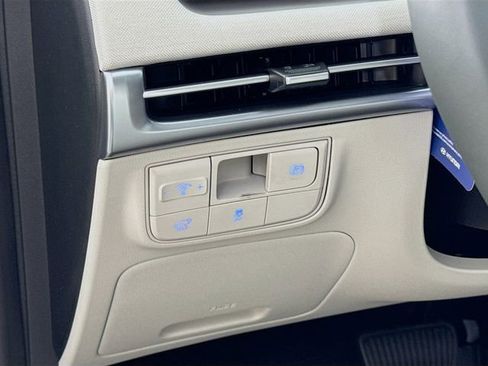 New 2026 Hyundai Tucson Limited FWD image 15