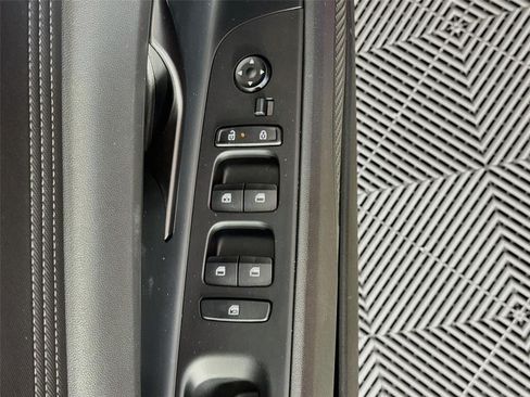 Certified 2026 Hyundai Elantra Sport FWD image 18