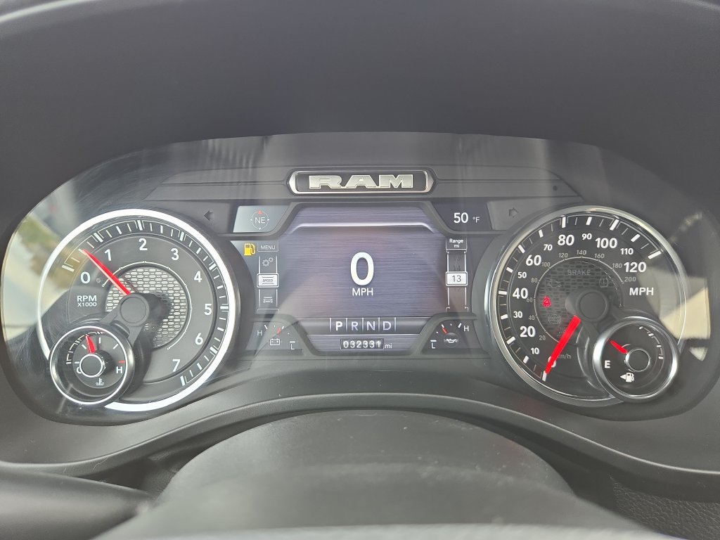 Used 2023 RAM 1500 Laramie AWD/4WD image 21