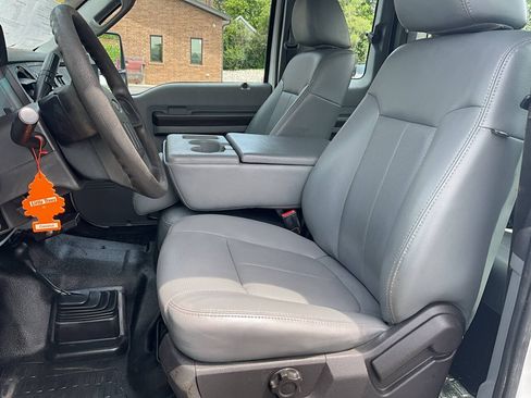 Used 2011 Ford F350 XL w/ XL Value Pkg AWD/4WD image 9